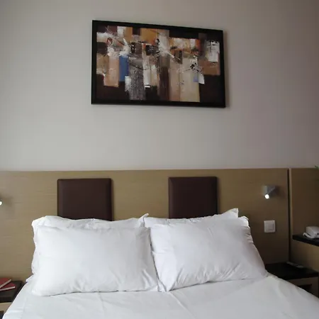 Source Hotel Parigi