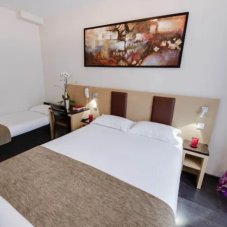 Hotel Source