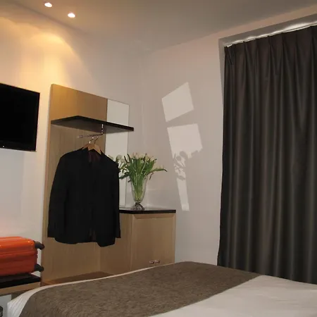 Hotel Source