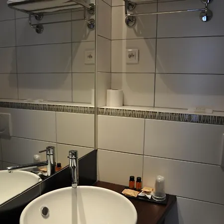 Hotel Source 3*